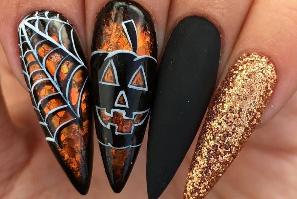 No te olvides de tu manicura esta noche de brujas Foto: Instagram