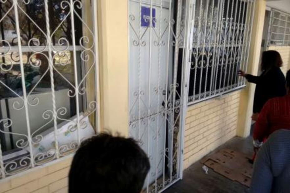 Roban escuela 40 veces; la dejan como cascarón