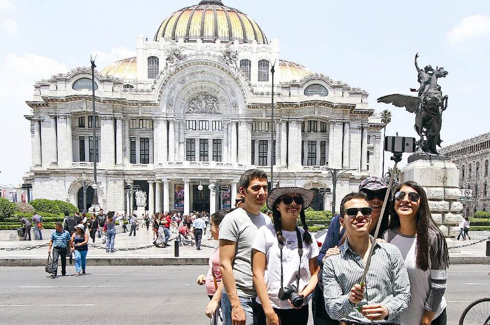 Las cifras alcanzadas al primer semestre de 2015 se dieron en gran medida por el crecimiento del turismo, el cual registra ritmos anuales de 7% (ARCHIVO EL UNIVERSAL)