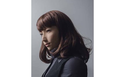 Premian retrato de androide japonés