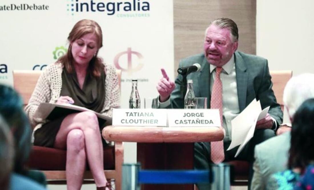 Tatiana Clouthier and Jorge Castañeda – Photo: Alejandra Leyva/EL UNIVERSAL