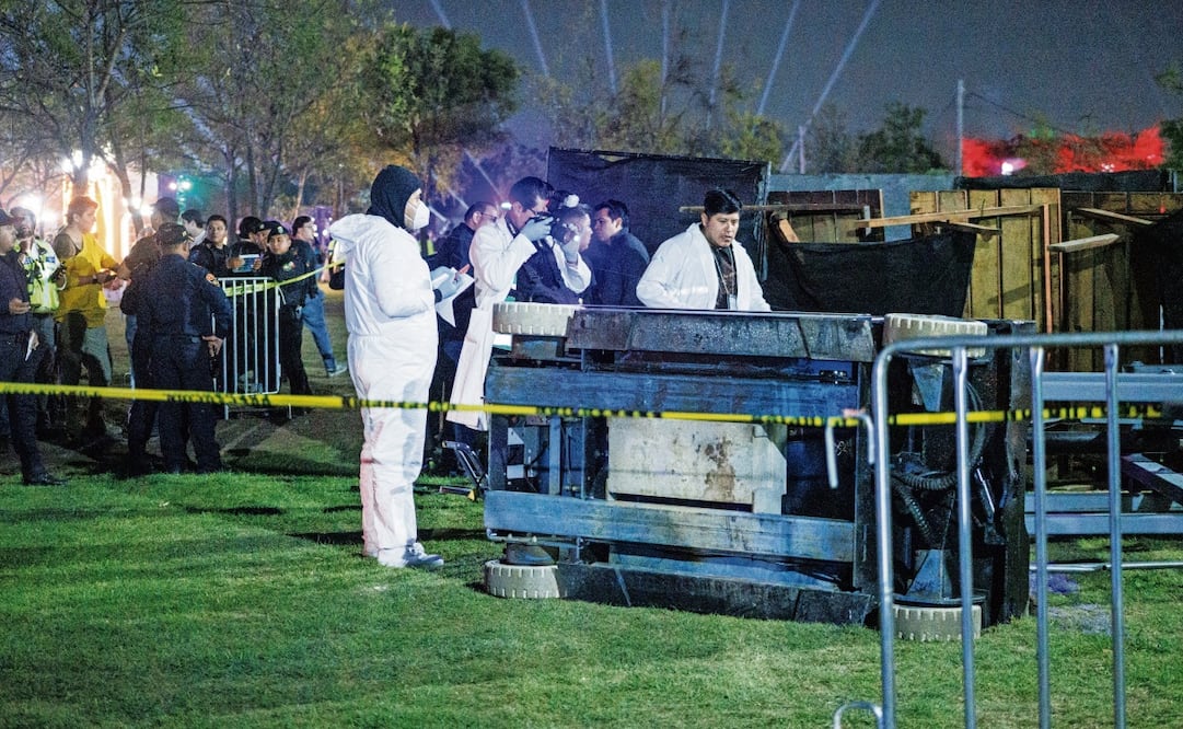 Ráfagas de viento provocaron la caída de la frágil estructura. Foto: Yaretzy M. Osnaya / EL UNIVERSAL y Agencias