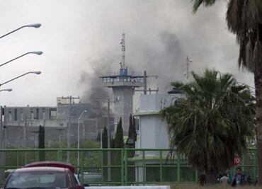 Investigan a 54 por riña en penal de Cadereyta