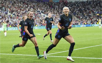 Inglaterra derrota a Italia en la Eurocopa Femenil; espera rival en la final