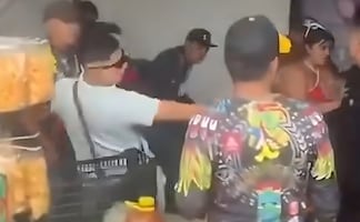 Riña durante “Ixtapamoto 2026” termina con disparos al aire; no se reportaron heridos