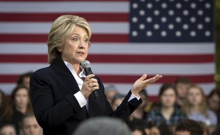 Promete Clinton romper secreto del "Área 51"