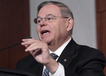 “Preocupante que AMLO esté del lado de dictadores”, dice senador de EU