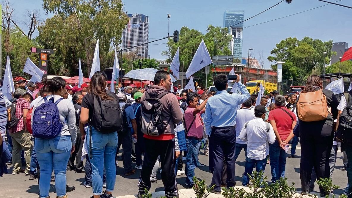 Trabajadores de la RTP comentaron que la falta de unidades retrasa el servicio en unas rutas y satura los camiones disponibles. Foto: Gaspar Betancourt / EL UNIVERSAL