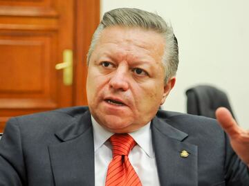 Zaldívar se reúne con académicos del Conacyt investigados por FGR