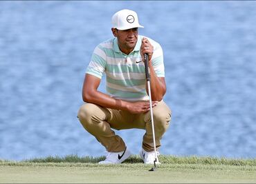 Fina victoria de Finau