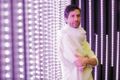 Benny Ibarra en su propio estilo