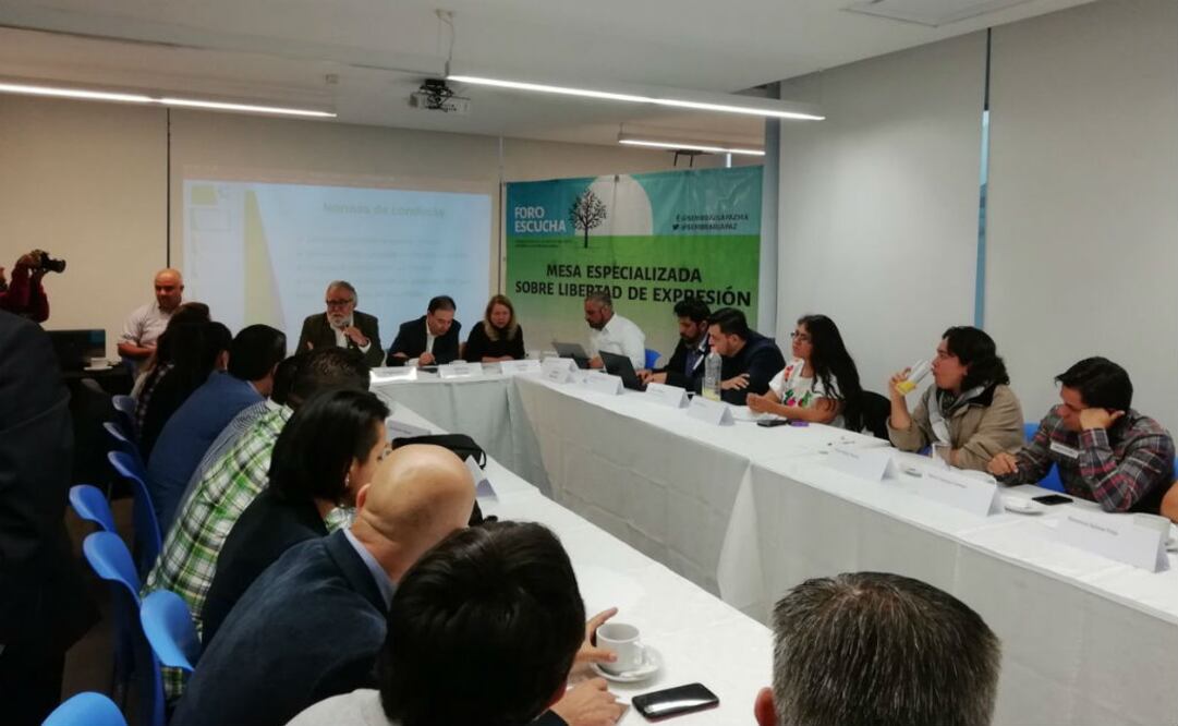 Hoy se llevó a cabo la Mesa especializada sobre Libertad de Expresión. FOTO: ESPECIAL