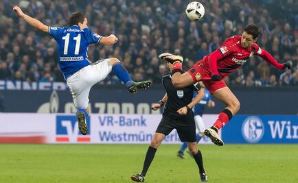 El Bayer Leverkusen y "Chicharito" vuelven a Madrid