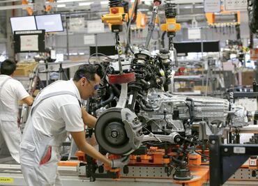 Dan marcha atrás en TLCAN a plan de salario de 15 dólares