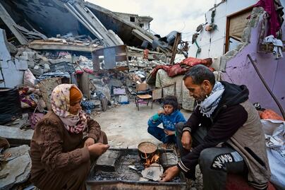 Presionado por EU, Israel promete aumentar la ayuda humanitaria en Gaza