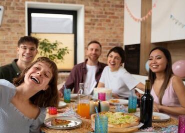 Los sencillos consejos para organizar una fiesta temática en tu casa