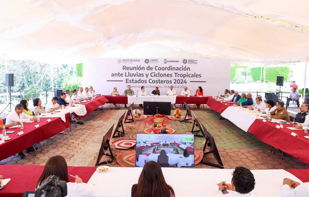Gobierno federal y estatal buscan salvaguardar a población de Guerrero ante fenómenos climatológicos. Foto: Especial