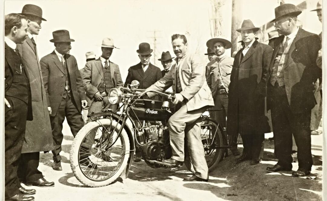 La muestra explora momentos de la Revolución Mexicana, incluso la incursión del general John J. Pershing para capturar a Villa. Foto: Archivo