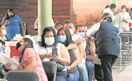 Gobierno de la CDMX evalúa plan de vacunación a rezagados; prevén mantener 1 o 2 macro centros