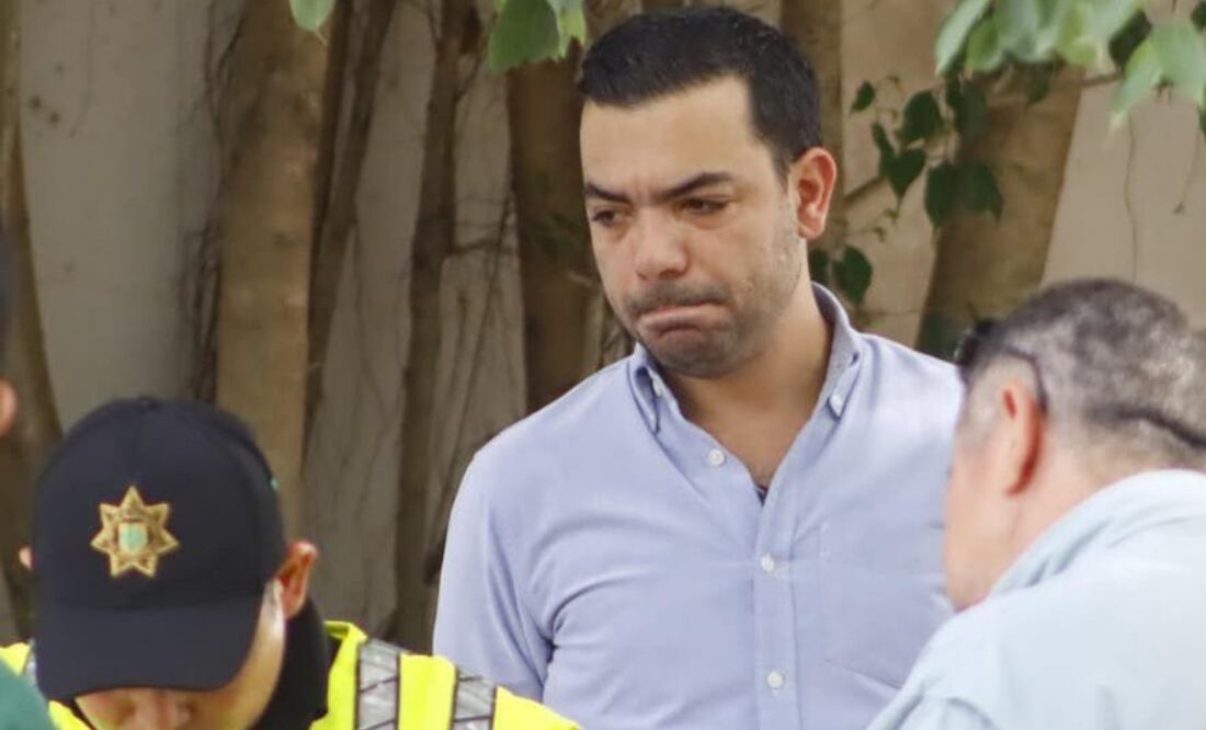 Diputado del PAN choca y provoca volcadura
Foto: Especial.