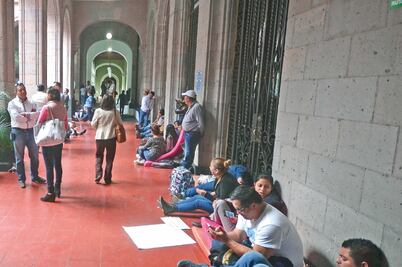 Crece protesta de ediles de Veracruz; piden 2 mil mdp