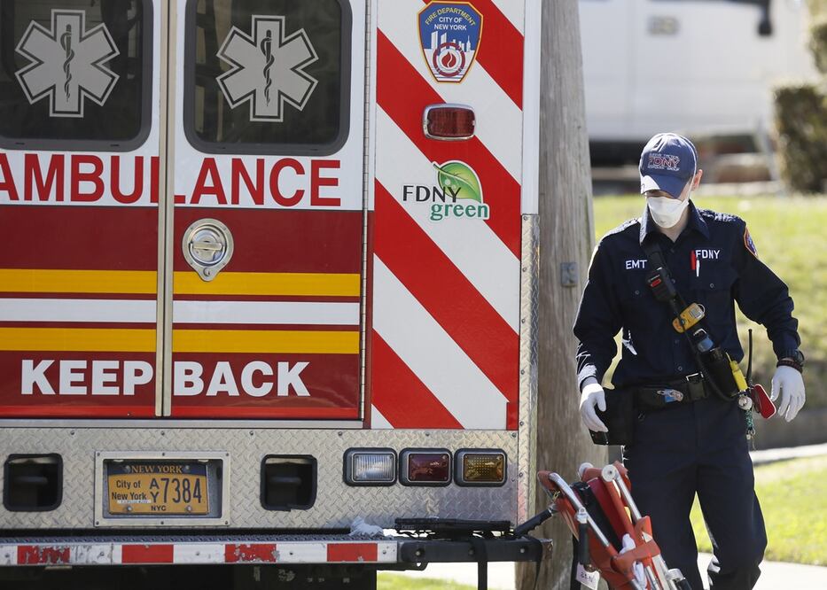 Una ambulancea en Nueva York. Fotografía de Reuters