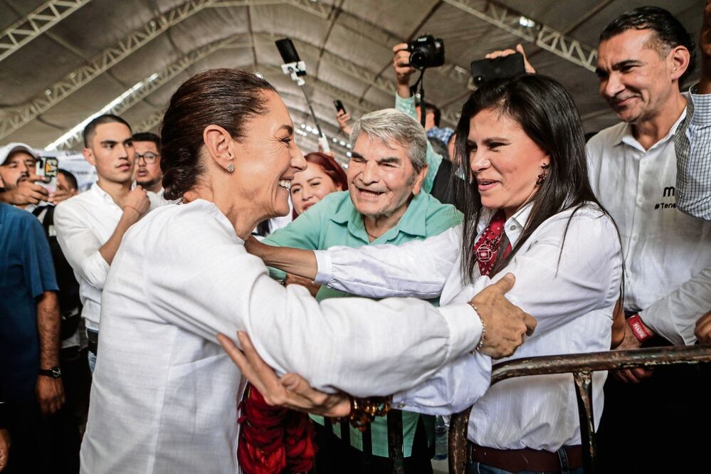 La diputada federal Manuela Obrador, prima del Presidente, acudió a un acto de apoyo a Claudia Sheinbaum en Palenque. Foto: Gabriel Pano | El Universal