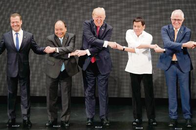 Trump recula, dice que cree a CIA y no a Putin