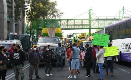 Con todo y juegos mecánicos, ferieros bloquean San Antonio Abad; exigen permisos para laborar