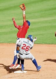 Puerto Rico apalea a Dominicana