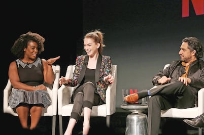 Festejan y piden diversidad en tv 