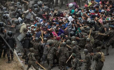 Autoridades de Guatemala detienen con violencia a caravana migrante hondureña