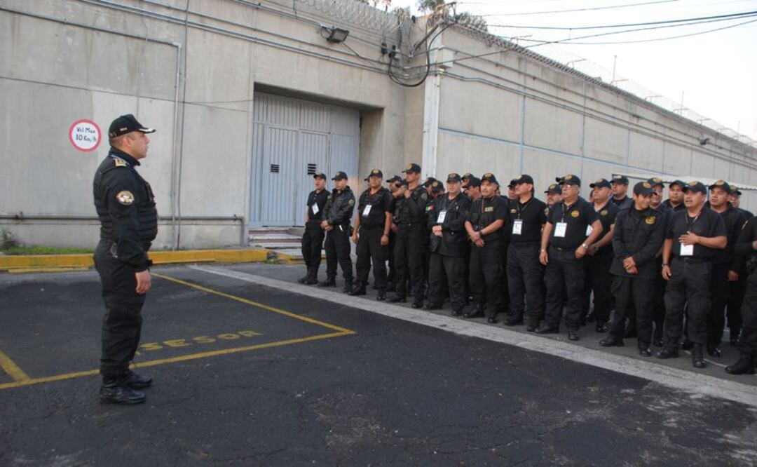 Inicia operativo navideño en penales del DF