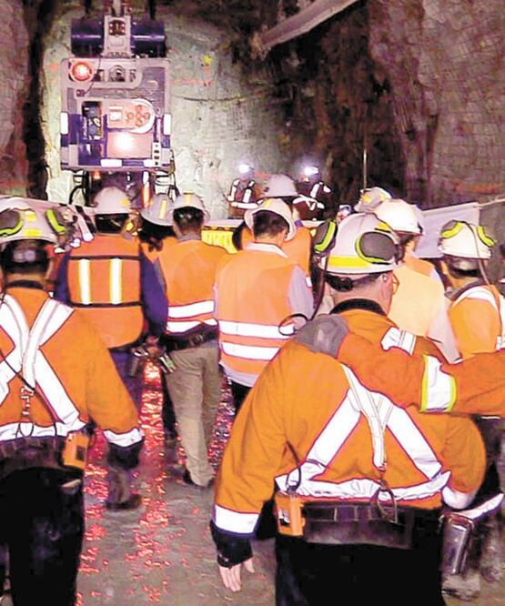 En el sector minero de Guerrero se cuenta con más de 60 mil plazas laborales directas e indirectas, de acuerdo con cifras del Inegi.