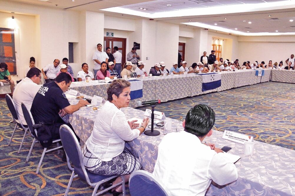 Mamás de migrantes piden frenar maltrato