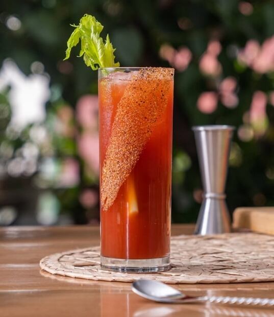 Coctelería con mezcal Espadín y Tobalá para celebrar el 15 de septiembre