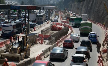 Reportan tráfico en tramo de la Autopista México-Toluca por mantenimiento
