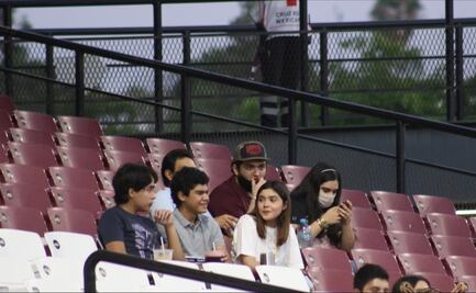 Aficionados en la LMP ignoran medidas sanitarias de los estadios