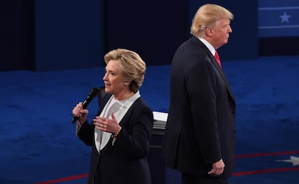 Previo a tercer debate, Hillary Clinton arrasa en encuestas