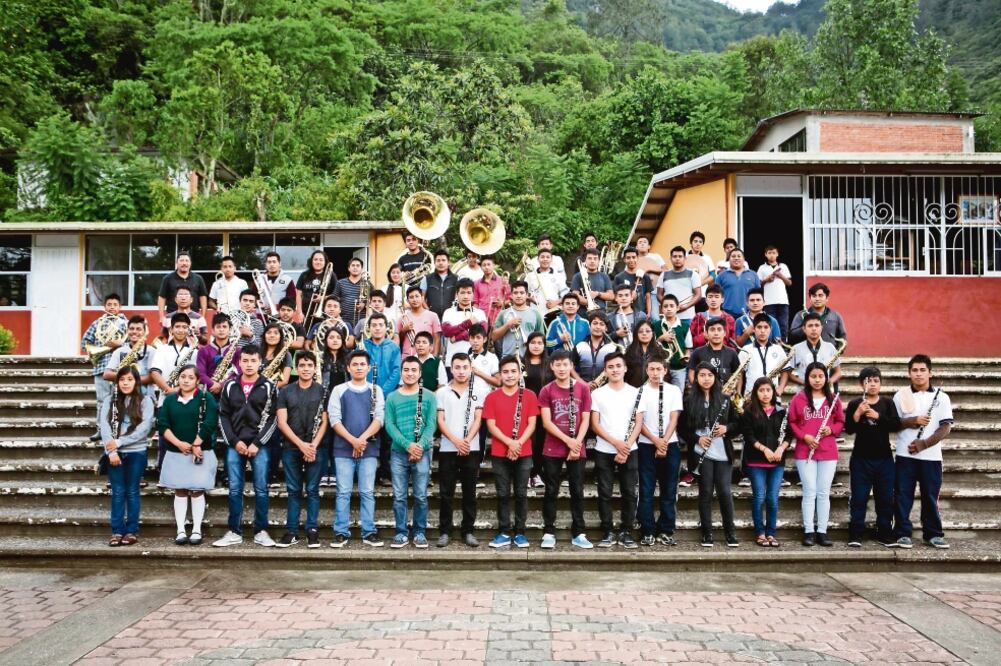 El Centro de Integración Social número ocho no ha recibido ningún apoyo desde 2009 a la fecha. Del Instituto Estatal de Educación Pública de Oaxaca recibe únicamente 28 pesos diarios (Fotos: MARIO ARTURO MARTÍNEZ)