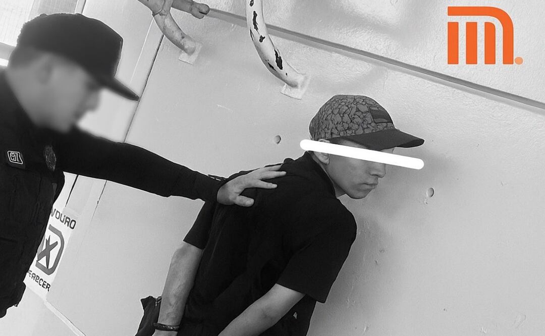 Detienen a hombre que intentó robar una tarjeta de pilotaje automático, presume director del Metro. Foto: Especial