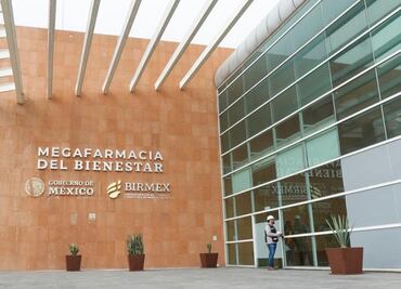 Birmex paga más de 500 millones en mobiliario de la Megafarmacia