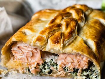 Termina el año con esta receta de salmón en hojaldre 