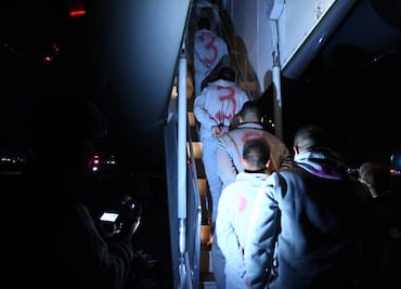 Trasladaron a más de 200 reos de alto riesgo de cárceles de Chihuahua a penales federales