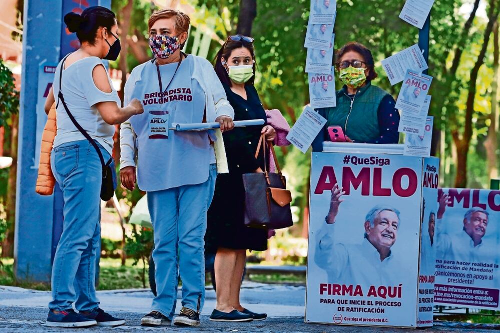 Morena promovió la revocación de mandato. Foto: Archivo / EL UNIVERSAL