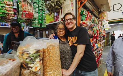 Salomón Chertorivski visita los mercados públicos de Jamaica y Río Blanco