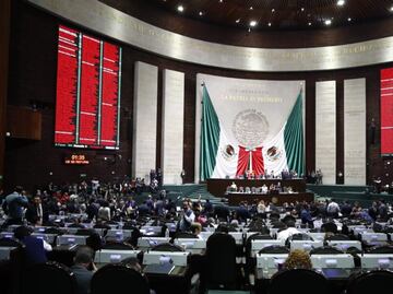 Diputados aprueban que plazas y becas del Conacyt tengan perspectiva de género