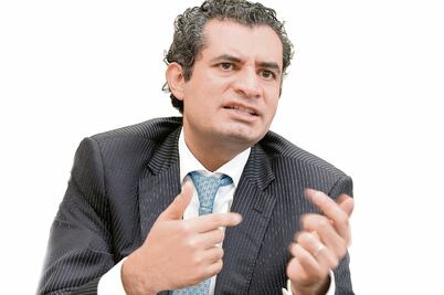 La fría visita de Ochoa Reza a Oaxaca