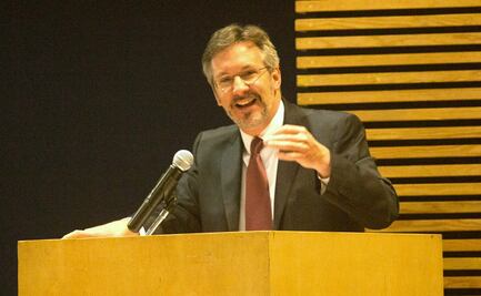 "No recibí un peso del Conacyt": John Ackerman