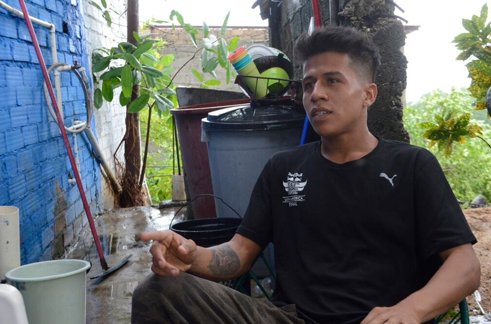 Miguel Ángel Ruiz Vázquez, Bboy-Ztimpy, es un joven de 24 años de edad, de de Ciudad Renacimiento, Acapulco, quien considera que el breakdance es un deporte. 